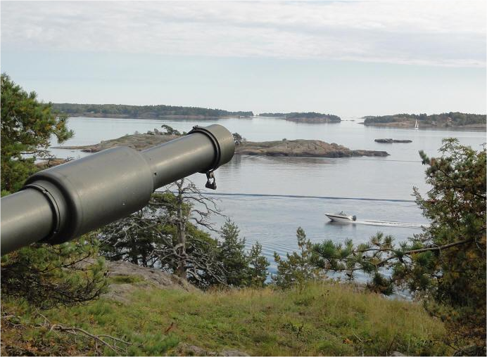 Fem�refortet och Nyn�s slott